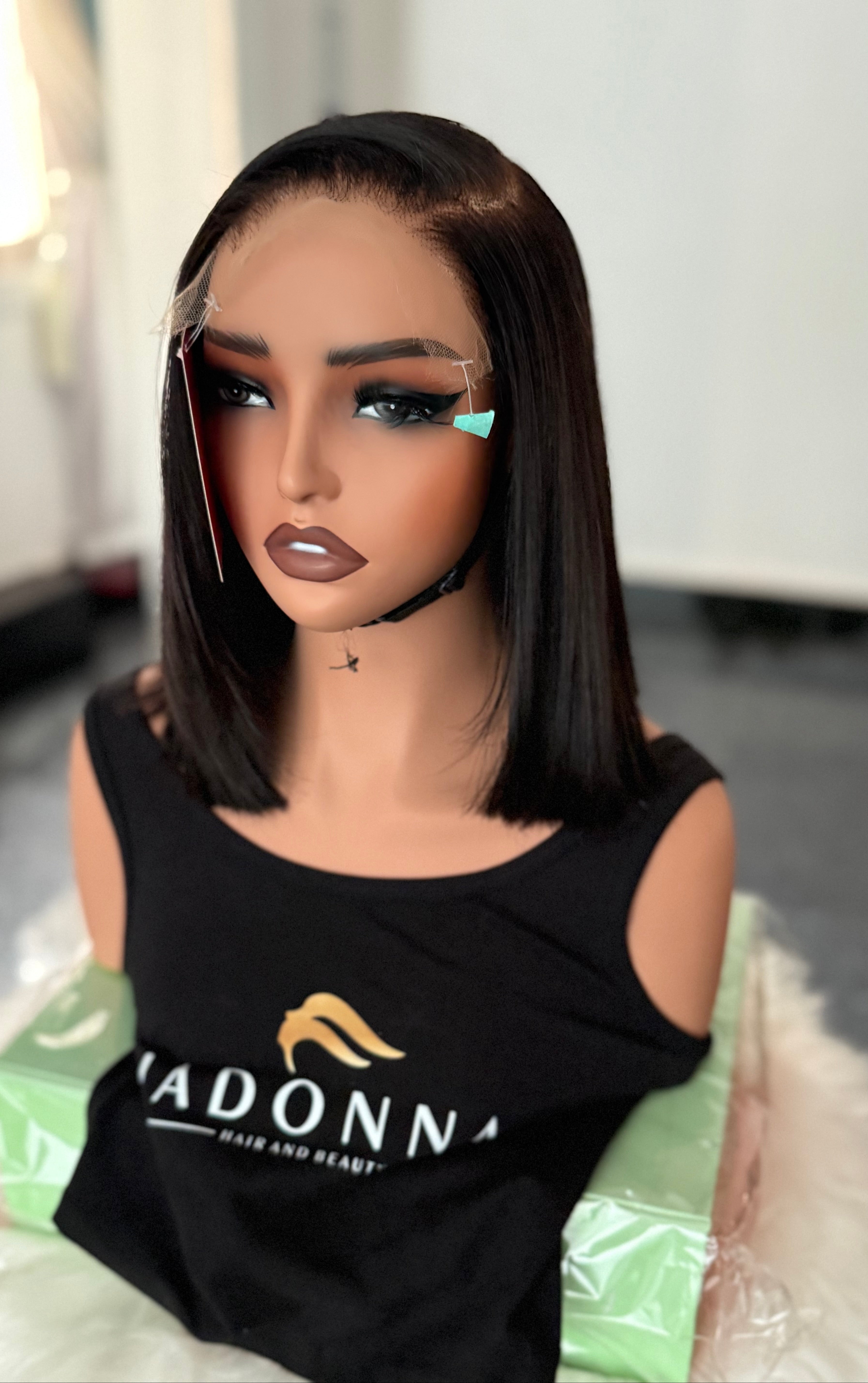 Bob wig- 12 inches Slightly layered