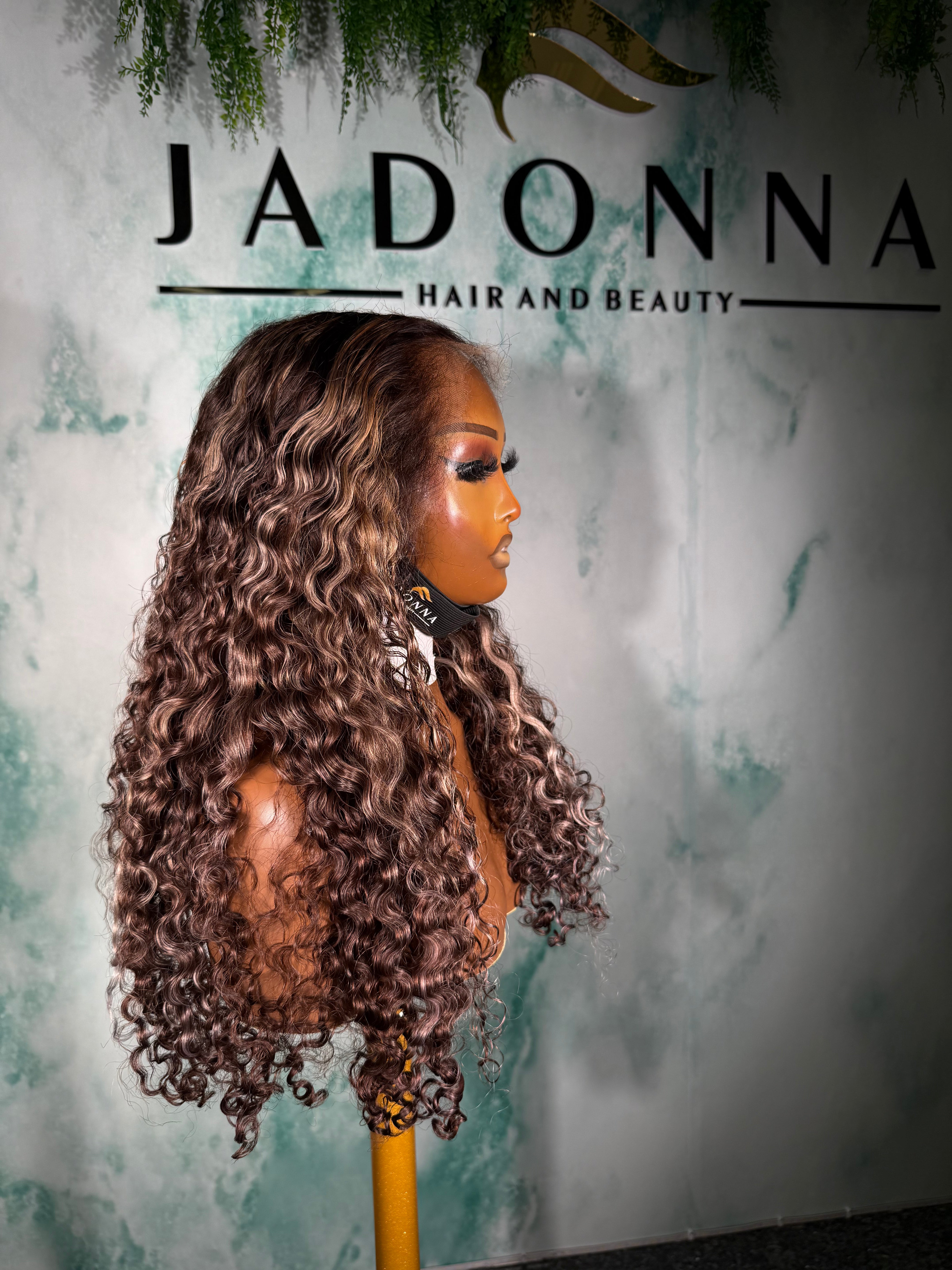 Anya Curls - Custom Ash highlights